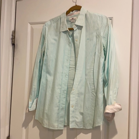 Vineyard Vines mint pinstripe button down - Picture 1 of 4